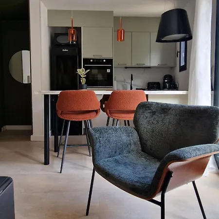 Apartment Entrez En Lice, Face A La Cite Vue Sublime